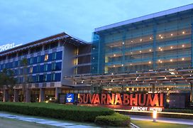 Novotel Bangkok Suvarnabhumi Airport Exterior photo