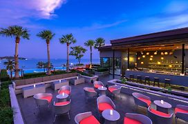 Bandara Phuket Beach Resort - SHA Extra Plus