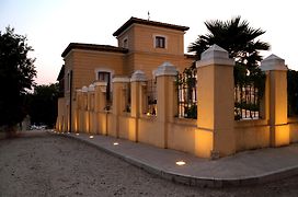 Hotel Villa Calandrino