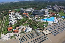 Adora Hotel & Resort