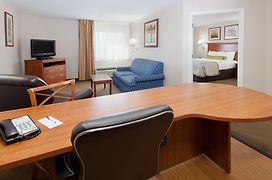 Candlewood Suites Lexington, An Ihg Hotel