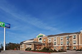 Holiday Inn Express & Suites Cleveland, An Ihg Hotel