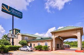 Quality Inn And Suites Beaumont