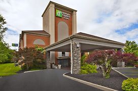 Holiday Inn Express Hotel & Suites Cincinnati Northeast-Milford, An Ihg Hotel