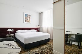 Rendezvous Hotel Melbourne