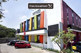 Amaris Hotel Cimanuk Bandung