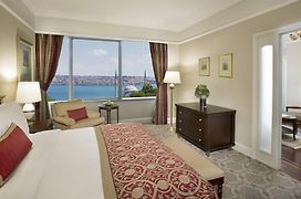 The Ritz-Carlton, Istanbul At The Bosphorus