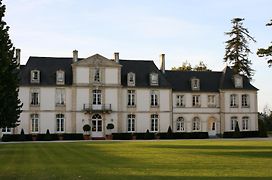 Hôtel Chateau De Sully
