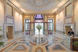 The One Palacio Da Anunciada