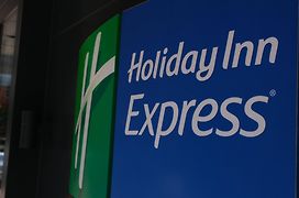 Holiday Inn Express - Istanbul - Atakoy Metro, An Ihg Hotel