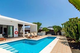 Lanzarote Villa Playa Jacks Place