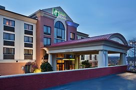Holiday Inn Express & Suites Greenville-Downtown, An Ihg Hotel