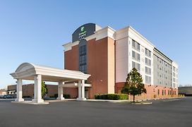 Holiday Inn Express Hotel & Suites Norfolk Airport, An Ihg Hotel
