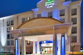 Holiday Inn Express Hotel & Suites Fredericksburg, An Ihg Hotel
