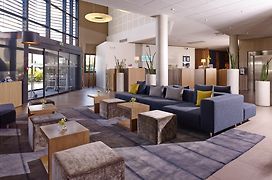 Holiday Inn Express Toulouse Airport, An Ihg Hotel