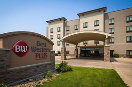 Best Western Plus Williston Hotel & Suites