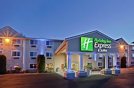 Holiday Inn Express Hotels & Suites Burlington, An Ihg Hotel