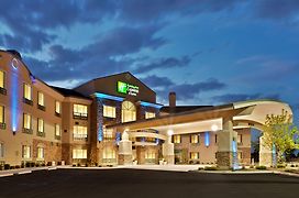Holiday Inn Express & Suites Nampa - Idaho Center, An Ihg Hotel