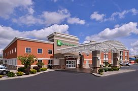 Holiday Inn Hotel & Suites Rochester - Marketplace, An Ihg Hotel