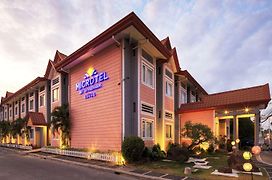Microtel By Wyndham Davao