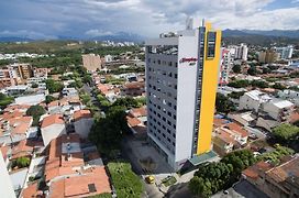 Hampton By Hilton Cucuta