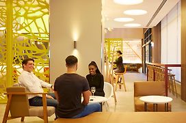 Holiday Inn Express Sydney Macquarie Park, An Ihg Hotel