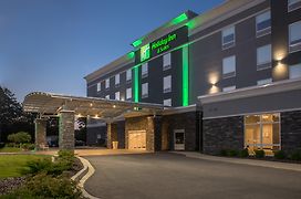 Holiday Inn & Suites Decatur-Forsyth, An Ihg Hotel
