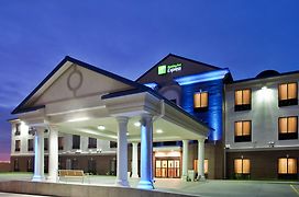 Holiday Inn Express Hotel & Suites Mcpherson, An Ihg Hotel