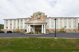 Holiday Inn Express And Suites Dickson City, An Ihg Hotel
