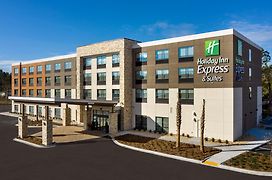 Holiday Inn Express & Suites Kingsland I-95-Naval Base Area, An Ihg Hotel