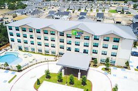 Holiday Inn Express & Suites - Dripping Springs - Austin Area, An Ihg Hotel