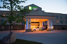 Holiday Inn Express & Suites Northwood, An Ihg Hotel