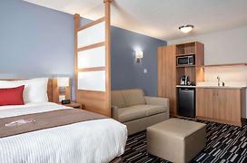 Microtel Inn & Suites By Wyndham Val-D Or