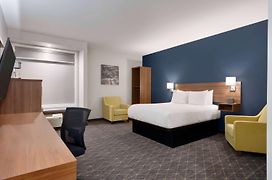 Park Inn By Radisson, Kelowna