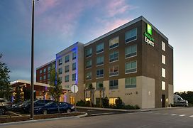 Holiday Inn Express Orlando - South Park, An Ihg Hotel