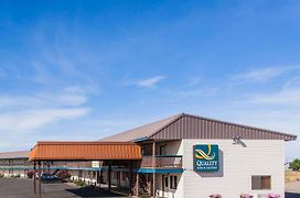 Quality Inn & Suites Goldendale