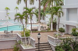 Hotel Faranda Express Puerta Del Sol Barranquilla, A Member Of Radisson Individuals