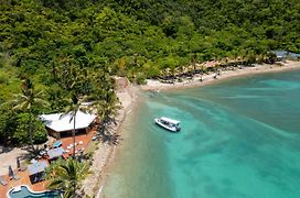 Elysian Luxury Eco Island Retreat (Adults Only)