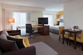 Cambridge Suites Mississauga