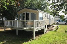 The Winchester Luxury Pet Friendly Caravan On Broadland Sands Holiday Park Between Lowestoft And Great Yarmouth
