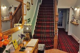 Dunallan Guest House