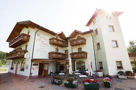 Hotel Fior Di Bosco