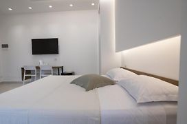 Kalibia Rooms And Suites