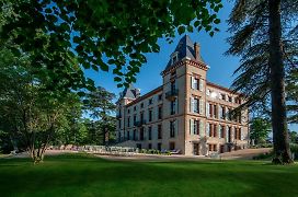 Château de Fiac - Luxurious Hôtel&Spa