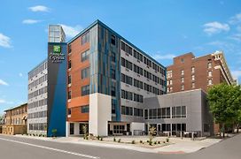 Holiday Inn Express & Suites Evansville Downtown, An Ihg Hotel