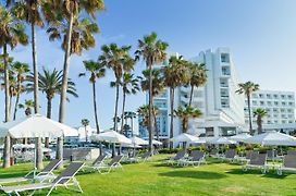 Leonardo Plaza Cypria Maris Beach Hotel&Spa