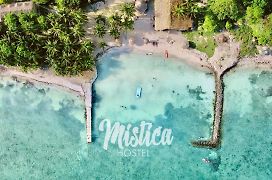 Mistica Island Hostel - Isla Palma