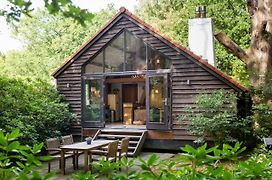 Landgoed Dennenholt, huizen De Nink, The Cottage en Treehouse Studio
