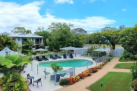 Noosa River Retreat Apartments - Perfect For Couples & Business Travel