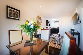 Strozzi Palace Suites By Mansley